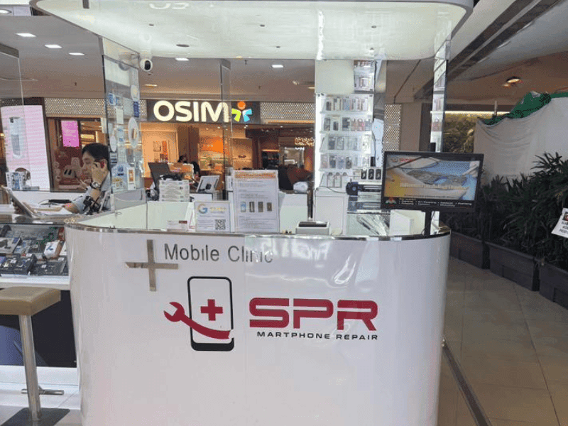 SmartPhone Repair · SPR Express Midvalley shopfront
